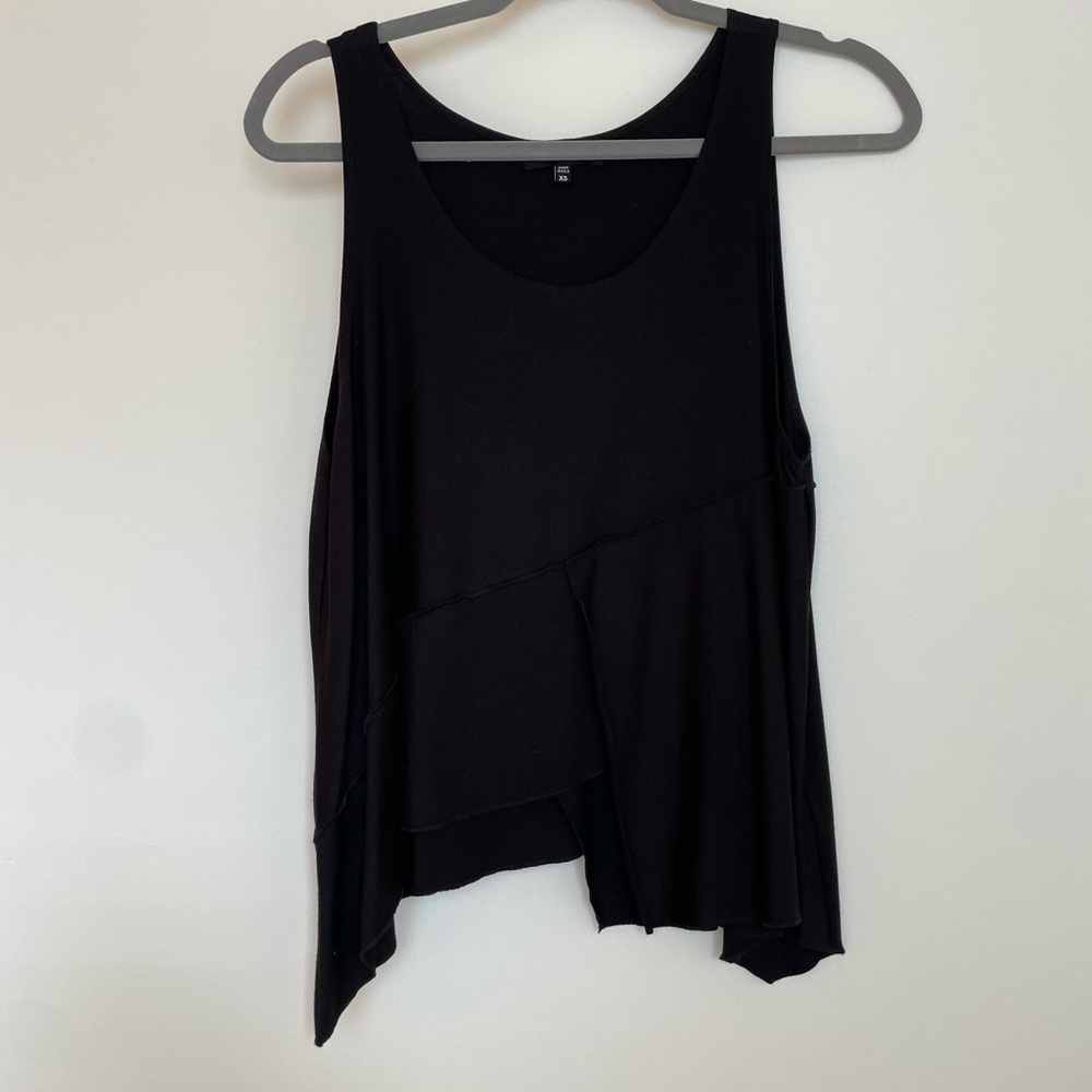 Comfy USA Black Asymmetrical Sleeveless Tank Top